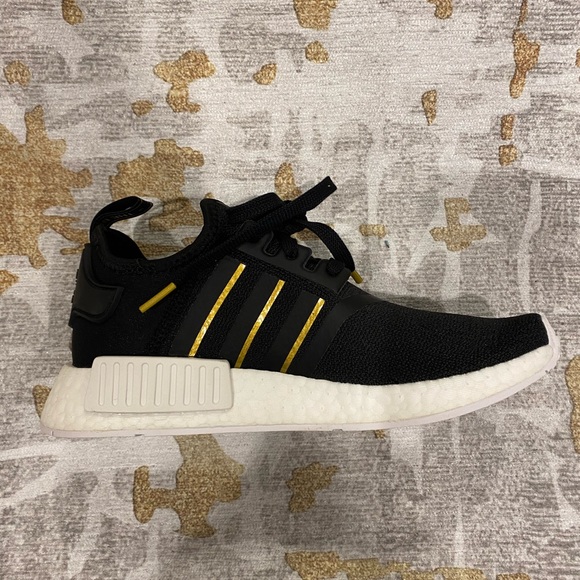 Adidas NMD sneakers size 7 - Picture 6 of 8